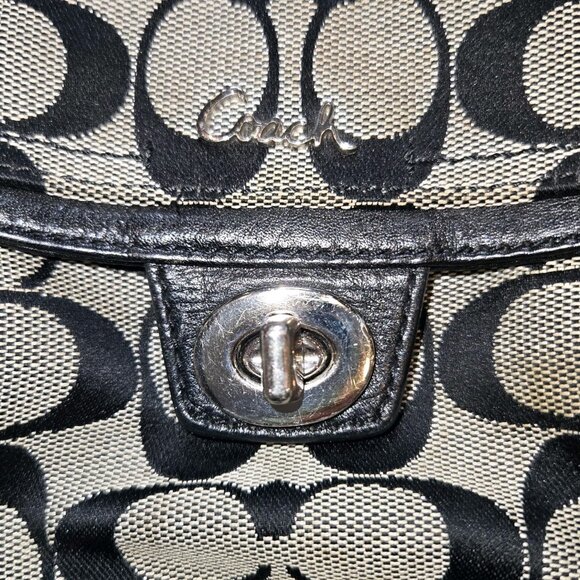VTG Coach Purse Signature Stripe C Swingback Crossbody Bag Gray Black Zipper - Picture 4 of 13